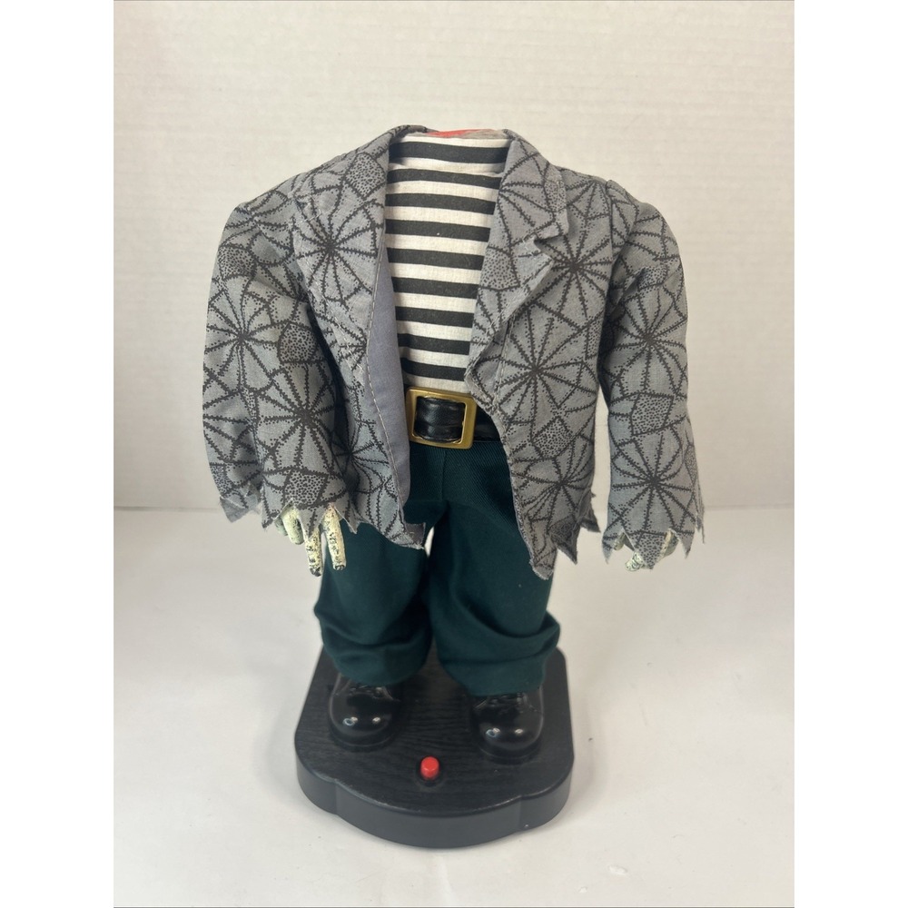 Headless Animated Pirate Monster Creature Halloween Figure Works Read